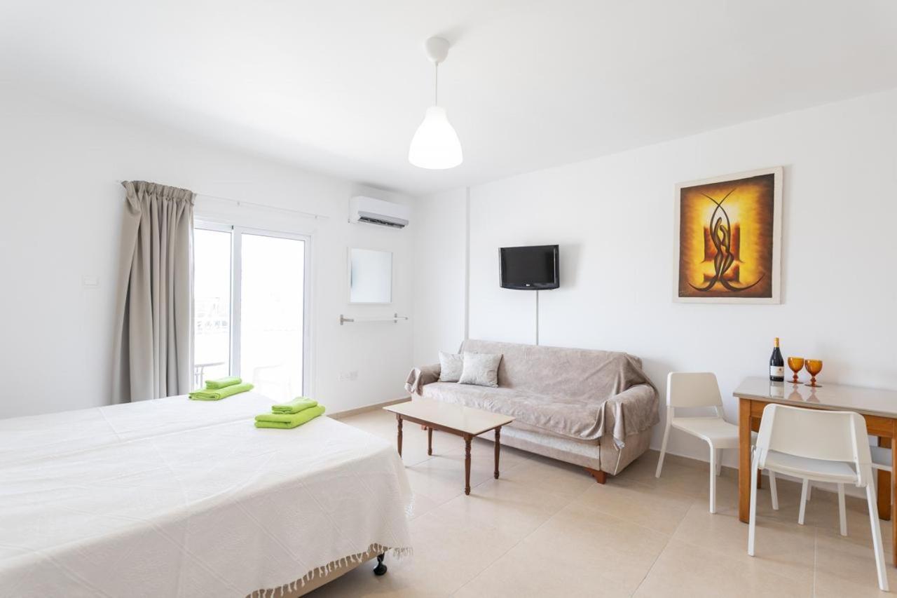 Christothea Apartments Ayia Napa Eksteriør billede